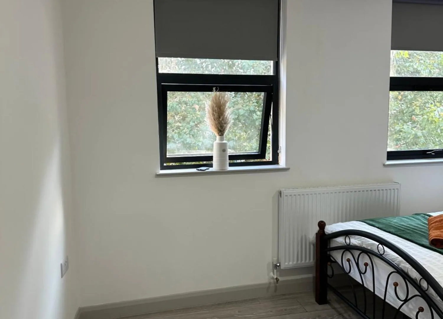 Modern 3 Bedroom With 2 Bathroom In Central London Apartment